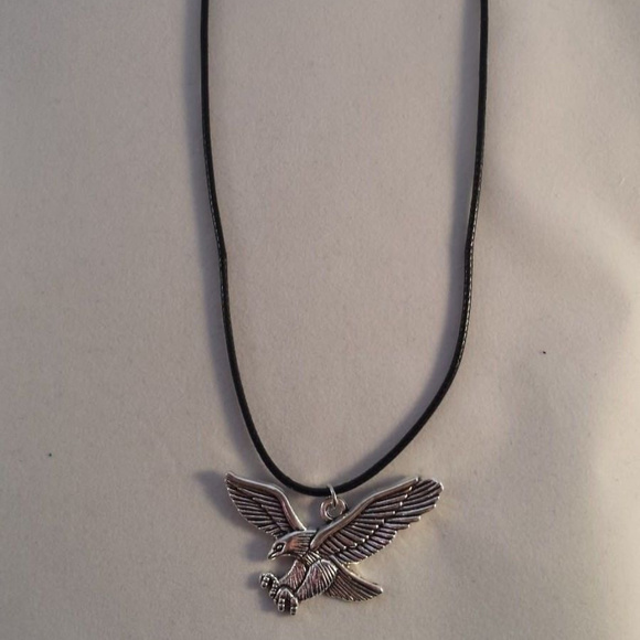 Mens Silver Eagle Pendant Necklace Party Gift - Picture 2 of 2